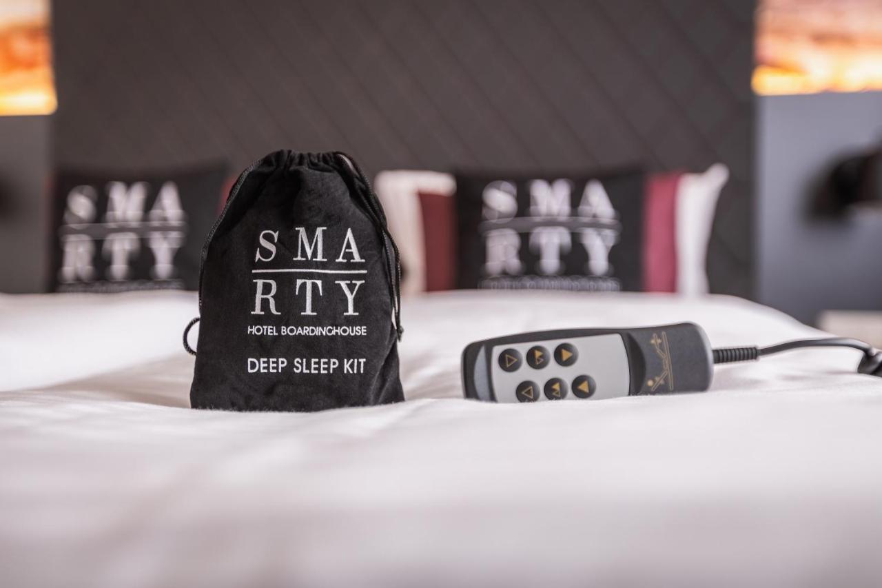 Smarty Cologne Dom Hotel - Boardinghouse - Kontaktloser Self Check-In Colónia Exterior foto