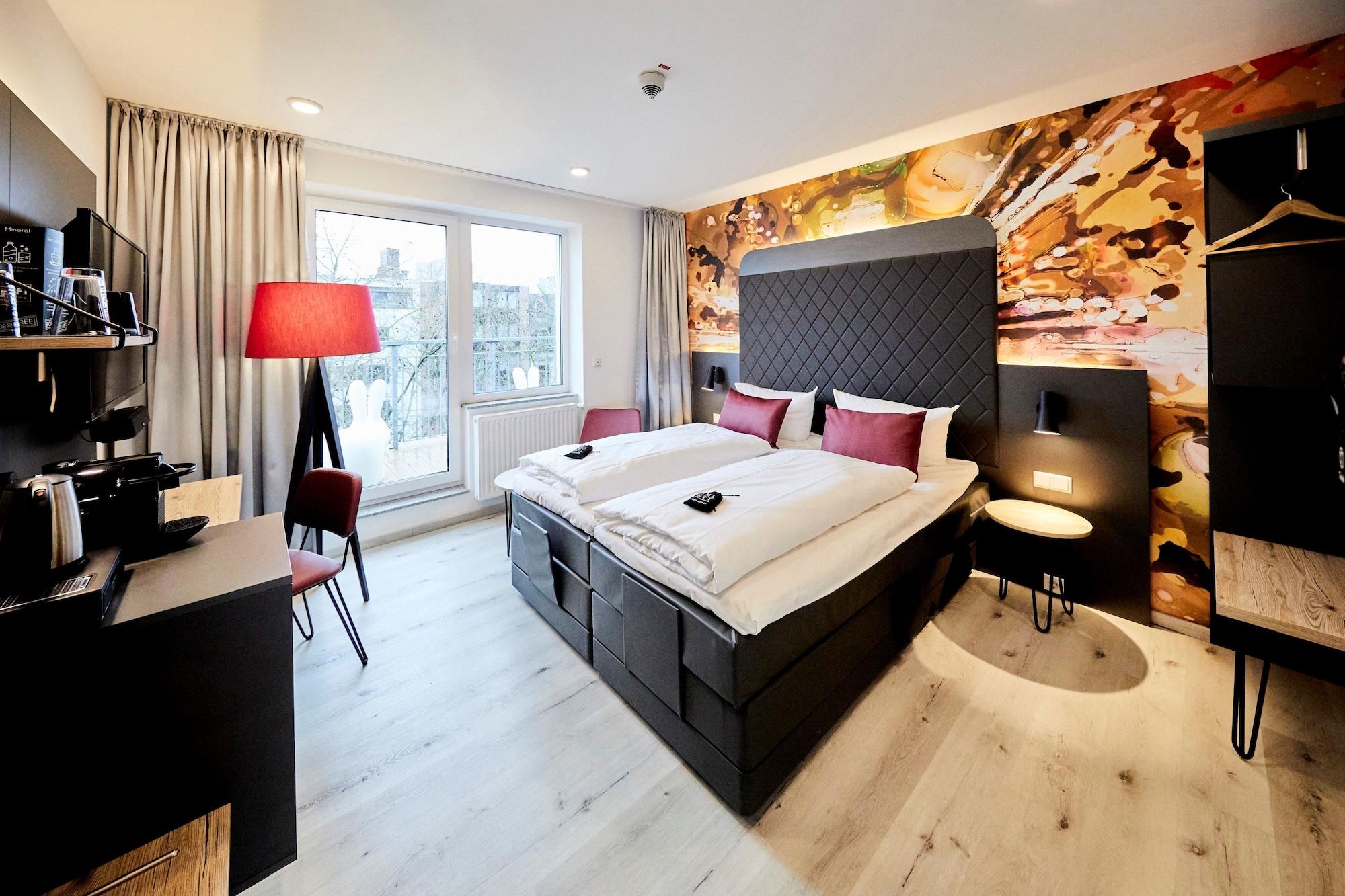 Smarty Cologne Dom Hotel - Boardinghouse - Kontaktloser Self Check-In Colónia Exterior foto