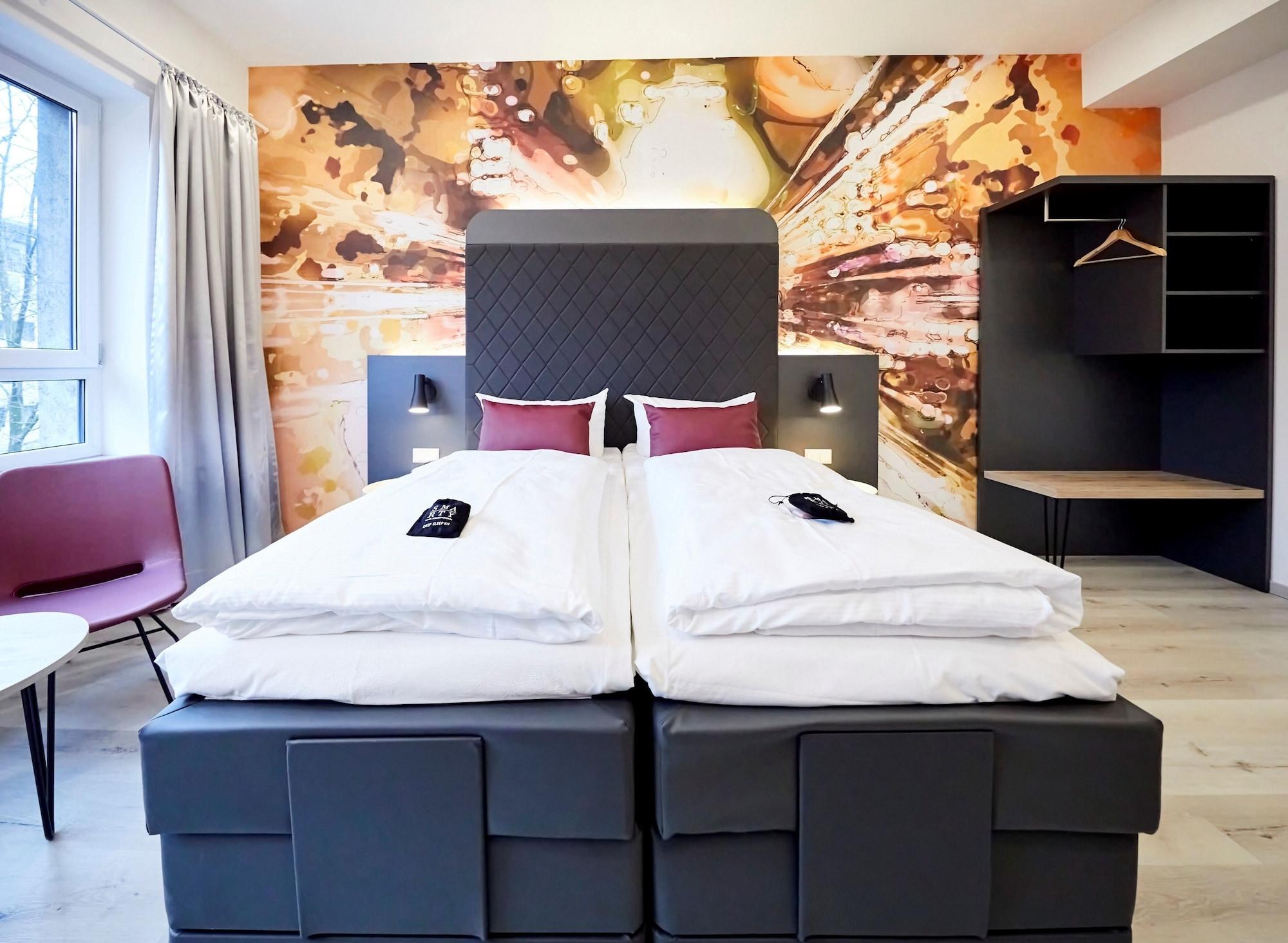 Smarty Cologne Dom Hotel - Boardinghouse - Kontaktloser Self Check-In Colónia Exterior foto