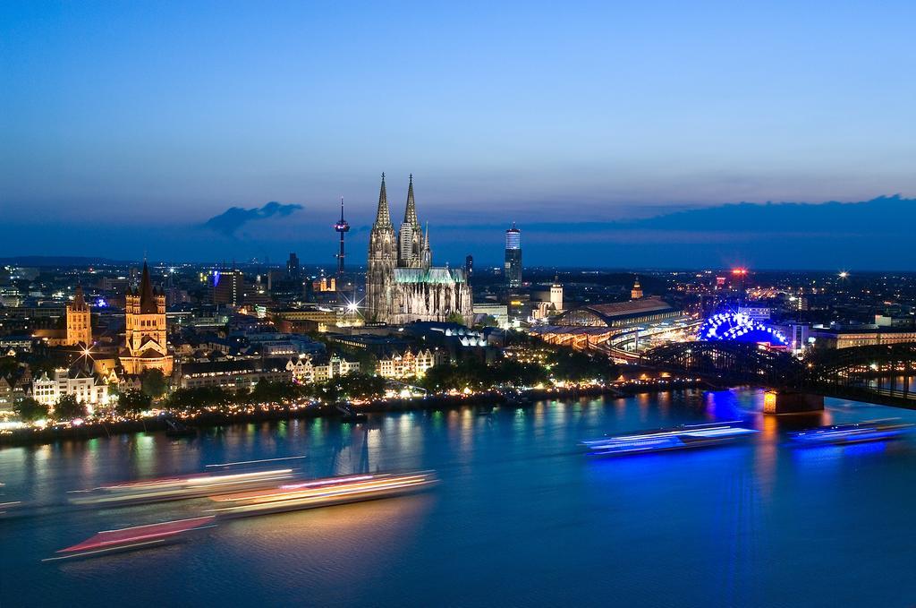 Smarty Cologne Dom Hotel - Boardinghouse - Kontaktloser Self Check-In Colónia Exterior foto