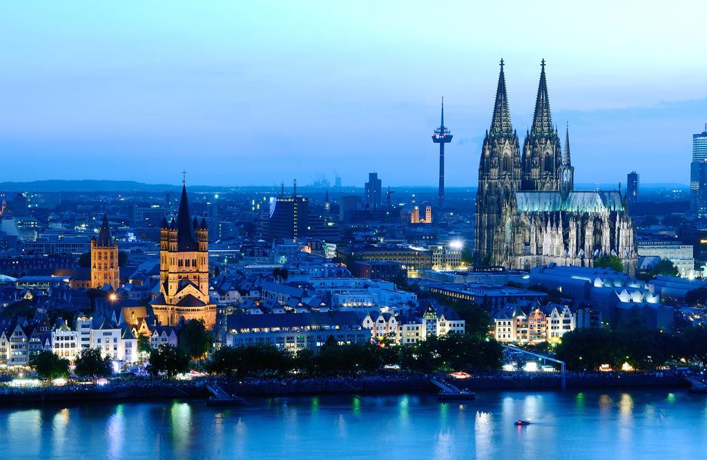 Smarty Cologne Dom Hotel - Boardinghouse - Kontaktloser Self Check-In Colónia Exterior foto